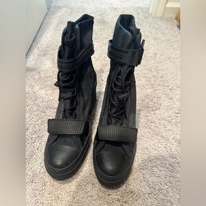 Converse Women's Black Strap High-Tops